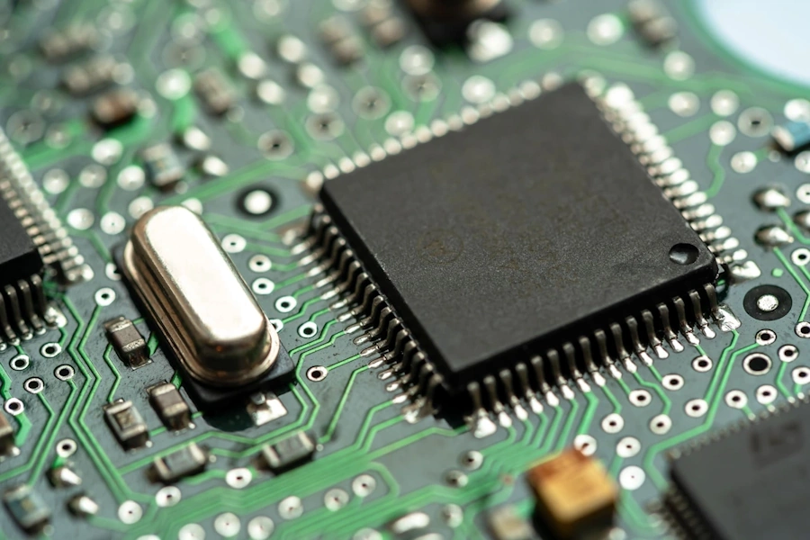 Microcontroller und Elektronik